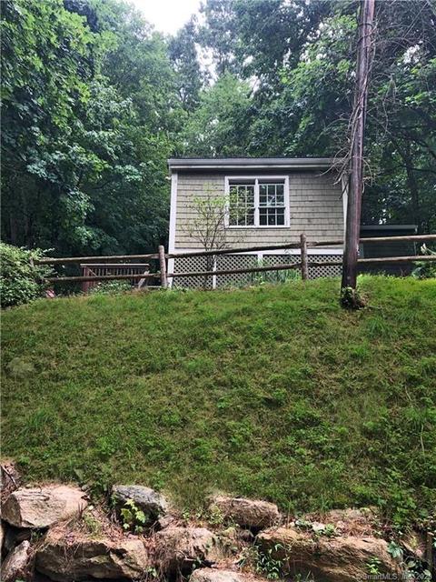 18 Main St, Redding, CT 06896 photo 1