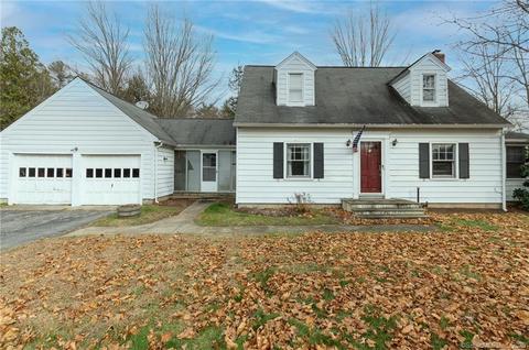 6 Cherry St, Newtown, CT 06482 photo 1