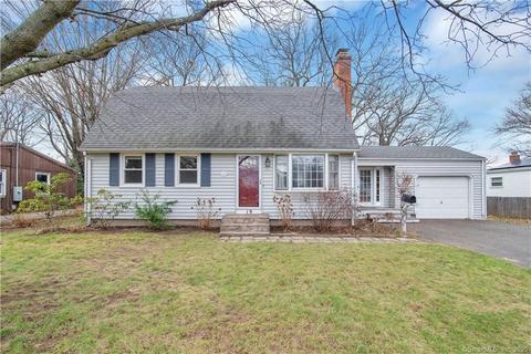 19 Stone Dr, Windsor Locks, CT 06096 photo 1