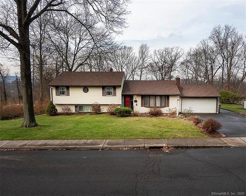 21 Surrey Dr, Wallingford, CT 06492 photo 1