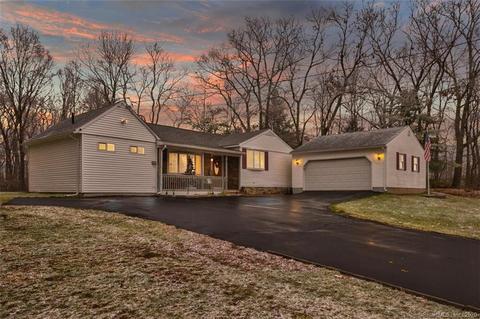 2 Clark Hill Rd, Prospect, CT 06712 photo 1