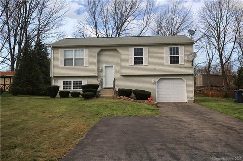 16 Bartlett Meadow Dr, Killingly, CT 06241 photo 1