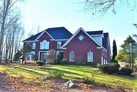 16 Stoney Brook Rd, Wallingford, CT 06492 photo 1