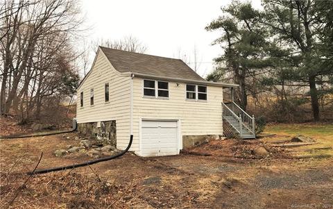 183 Berkshire Rd, Newtown, CT 06482 photo 1
