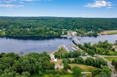 16 S Side Blf, Haddam, CT 06438 photo 1