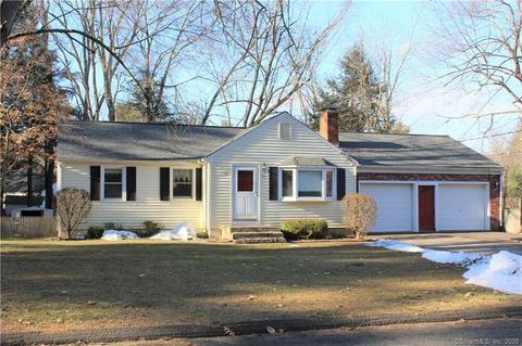 28 Buttonball Dr, Sandy Hook, CT 06482 photo 1
