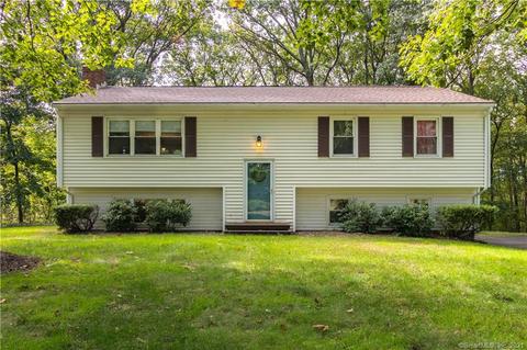 19 Osborn Ln, Monroe, CT 06468 photo 1