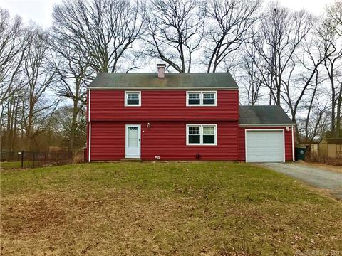 19 Blacksmith Dr, Ledyard, CT 06339 photo 1