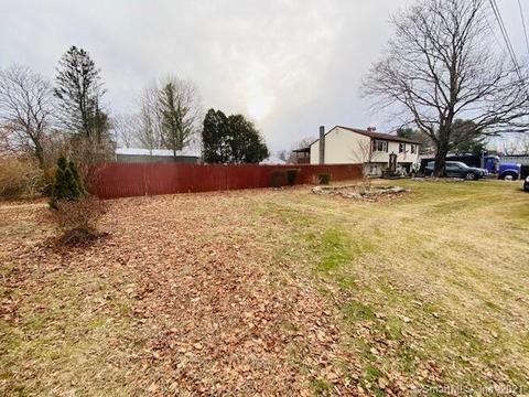 2 S Pine St, Plainfield, CT 06374 photo 1