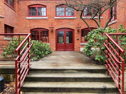 839 Main St #77, Torrington, CT 06790 photo 1