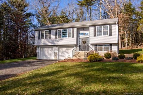 56 Burdick Ln, Griswold, CT 06351 photo 1