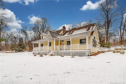 404 Moose Hill Rd, Monroe, CT 06468 photo 1