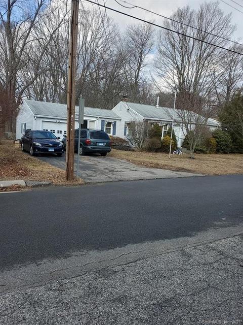 20 Ruth St, Killingly, CT 06239 photo 1