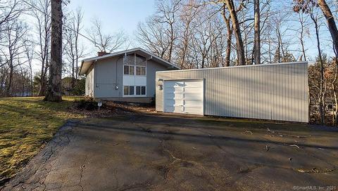 65 Braeside Dr, Hamden, CT 06514 photo 1