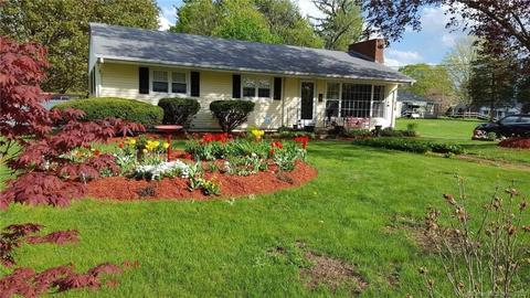18 Stone St, Killingly, CT 06239 photo 1