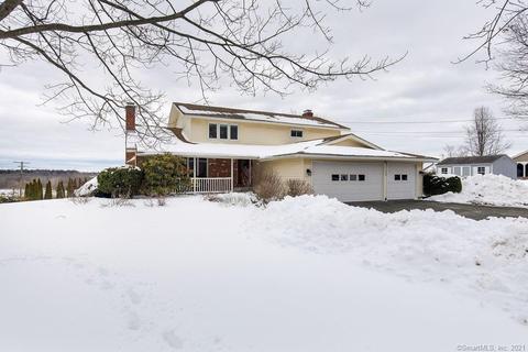 590 N Grand St, Suffield, CT 06093 photo 1