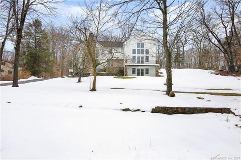 32 Dayton Rd, Redding, CT 06896 photo 1