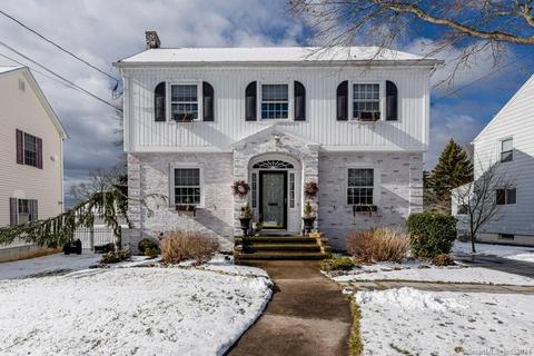 596 Townsend Ave, New Haven, CT 06512 photo 1