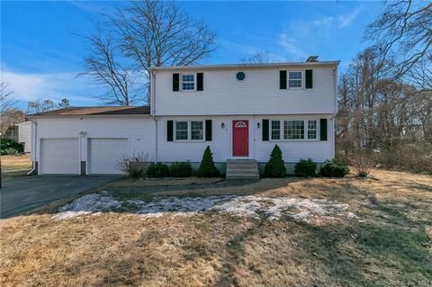 35 Cedar Rd, Clinton, CT 06413 photo 1