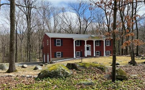 26 Pine Mountain Rd, Redding, CT 06896 photo 1