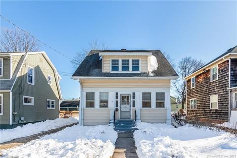 24 Hall St, West Haven, CT 06516 photo 1