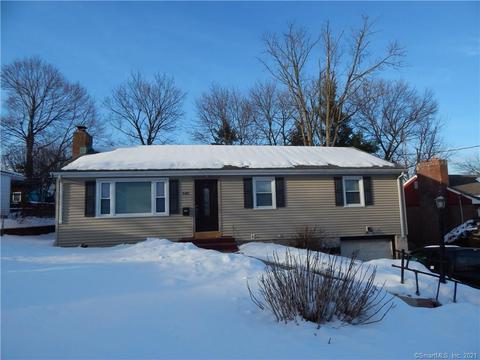 646 Nott St, Wethersfield, CT 06109 photo 1