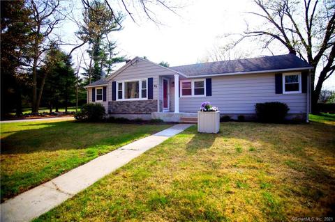 49 Laurel Ln, Windham, CT 06280 photo 1
