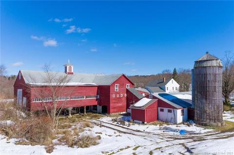 15 Pomfret Homes For Sale Pomfret Ct Real Estate Movoto