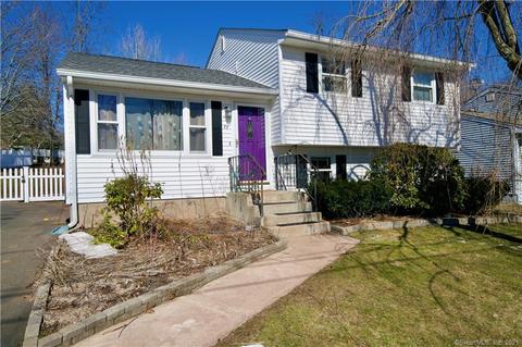 78 Circle Dr, Wallingford, CT 06492 photo 1