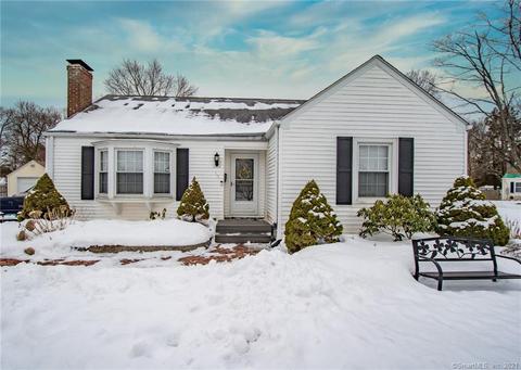 13 Freestone Ave, Cromwell, CT 06416 photo 1