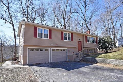 16 Forest Ln, Gales Ferry, CT 06335 photo 1