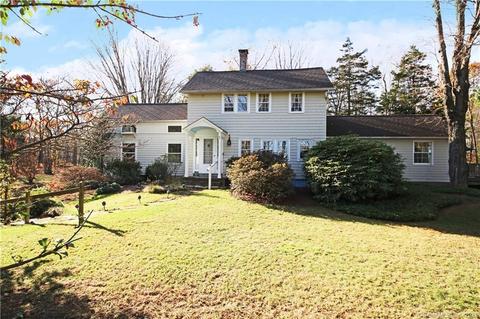 143 70 Acre Rd, Redding, CT 06896 photo 1