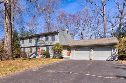 95 Haystack Rd, Manchester, CT 06040 photo 1