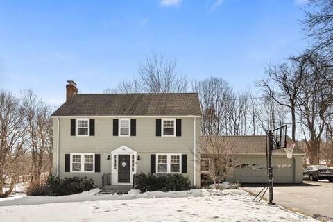 1 High Hill Rd, Bloomfield, CT 06002 photo 1