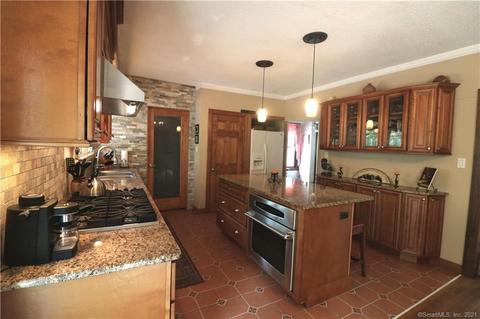 111 Ridge Rd, Wethersfield, CT 06109 photo 1