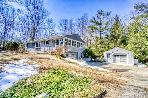 130 Walnut Tree Hill Rd, Newtown, CT 06482 photo 1