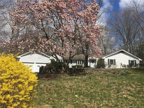 5 Nichols Hill Dr, Madison, CT 06443 photo 1