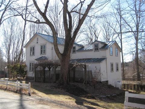 27 Amos Rd, Preston, CT 06365 photo 1