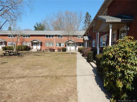 135 E Main St #6, Clinton, CT 06413 photo 1