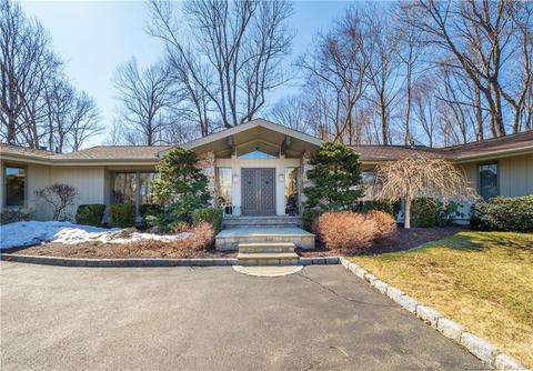 49 Ledgewood Rd, Redding, CT 06896 photo 1