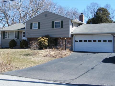 14 College St, Clinton, CT 06413 photo 1