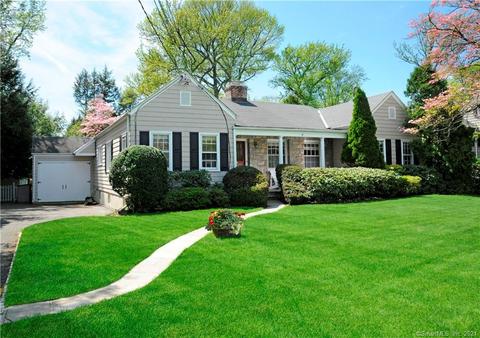 10 Crescent Rd, Greenwich, CT 06878 photo 1