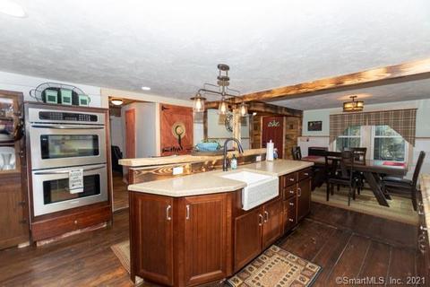 658 E Thompson Rd, Thompson, CT 06277 photo 1
