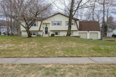 19 Mohawk Rd, Plainville, CT 06062 photo 1