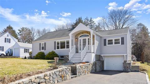 127 Killian Ave, Trumbull, CT 06611 photo 1