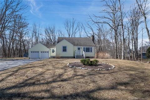161 Elm St, Monroe, CT 06468 photo 1