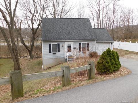 62 Patterson St, Torrington, CT 06790 photo 1