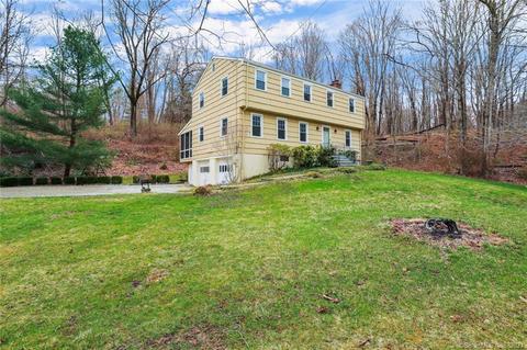 31 Granite Ridge Rd, Redding, CT 06896 photo 1