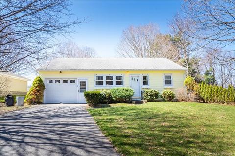 11 North St, Morris, CT 06763 photo 1