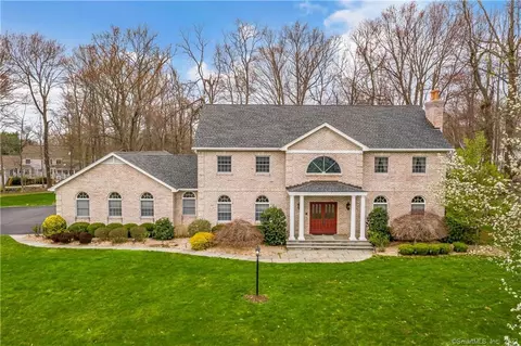 78 Crossbow Ln, Monroe, CT 06468 photo 1